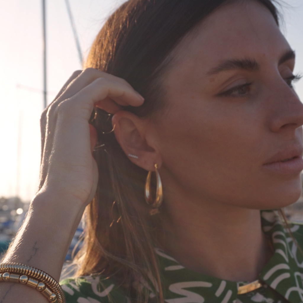 Jolie Hoops